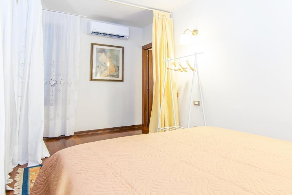 Residence Alma - Rialto Bridge Venezia Esterno foto