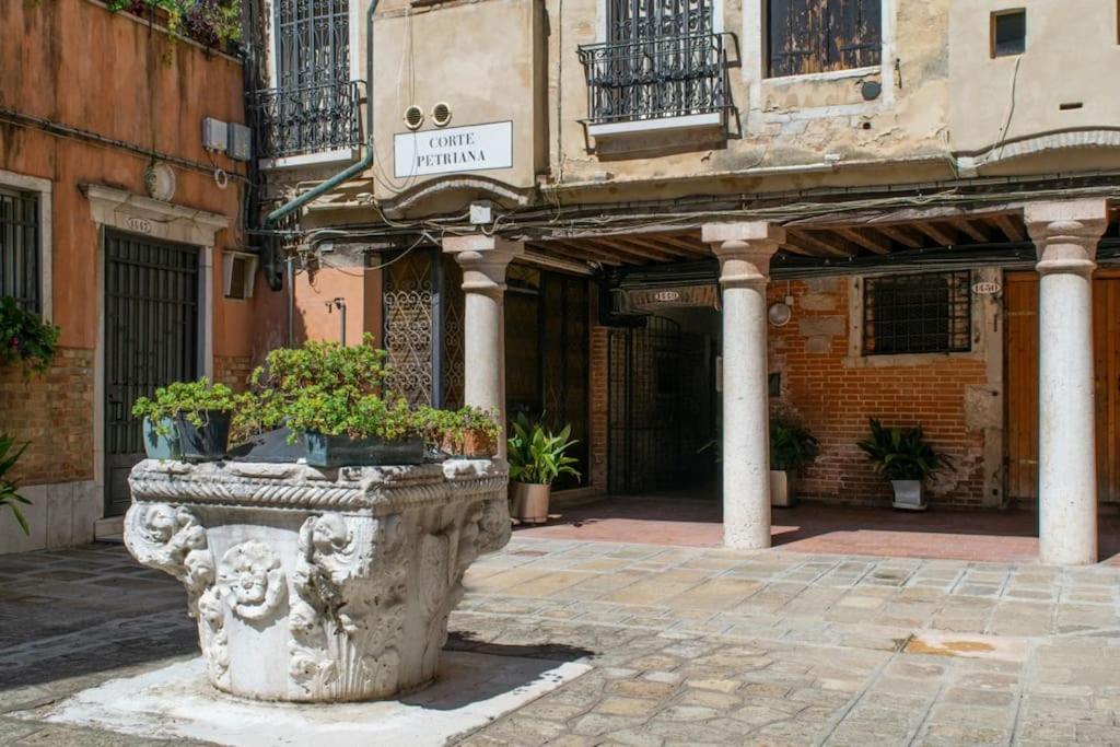 Residence Alma - Rialto Bridge Venezia Esterno foto